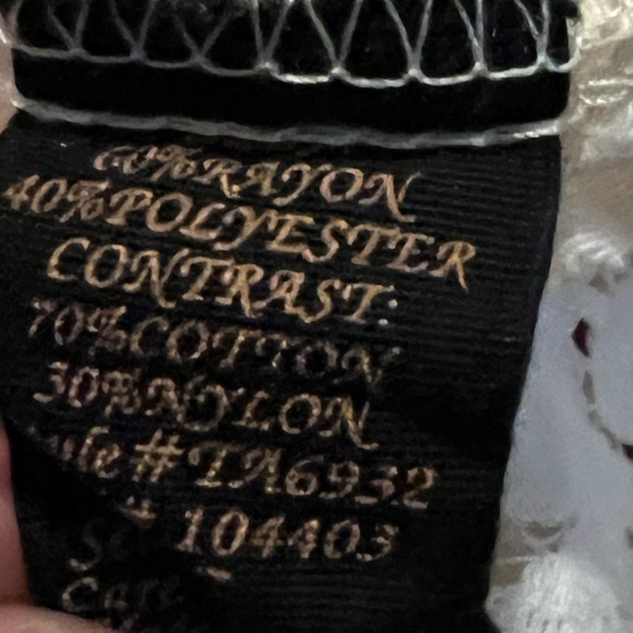 ⭐️Mine Lace Long Sleeves Top - Picture 7 of 8